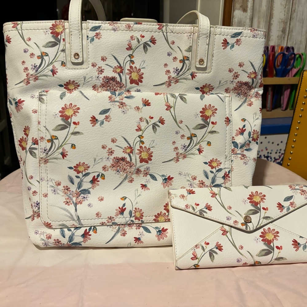 Purse and wallet